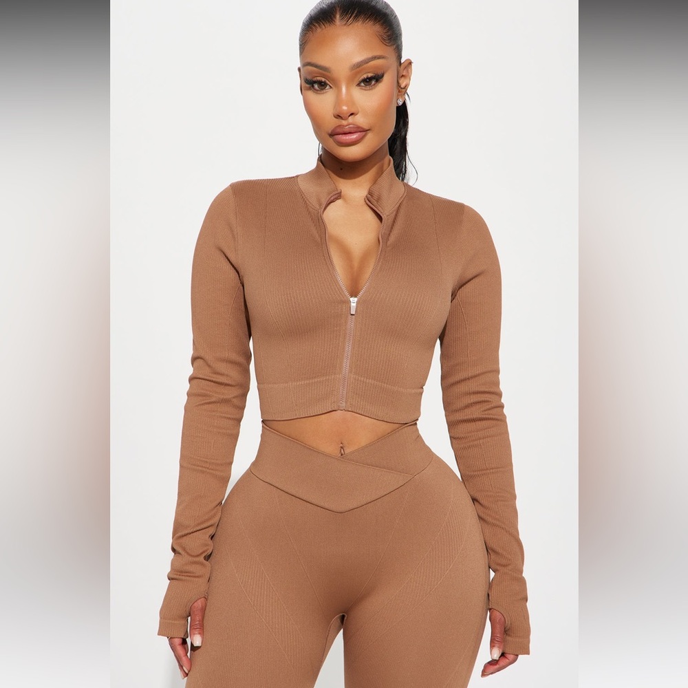 Xs fashion nova tracksuit